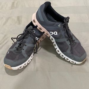 On Cloud Woman’s 7.5